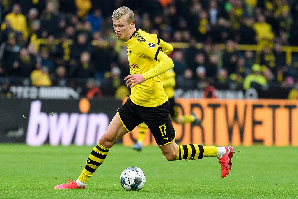 邱彪：这么打对不起山东球迷&我是第一责任人 虽赢但暴露太多问题（邱彪：赢球仍问题丛生，我为此负首责，这样的表现愧对山东球迷）