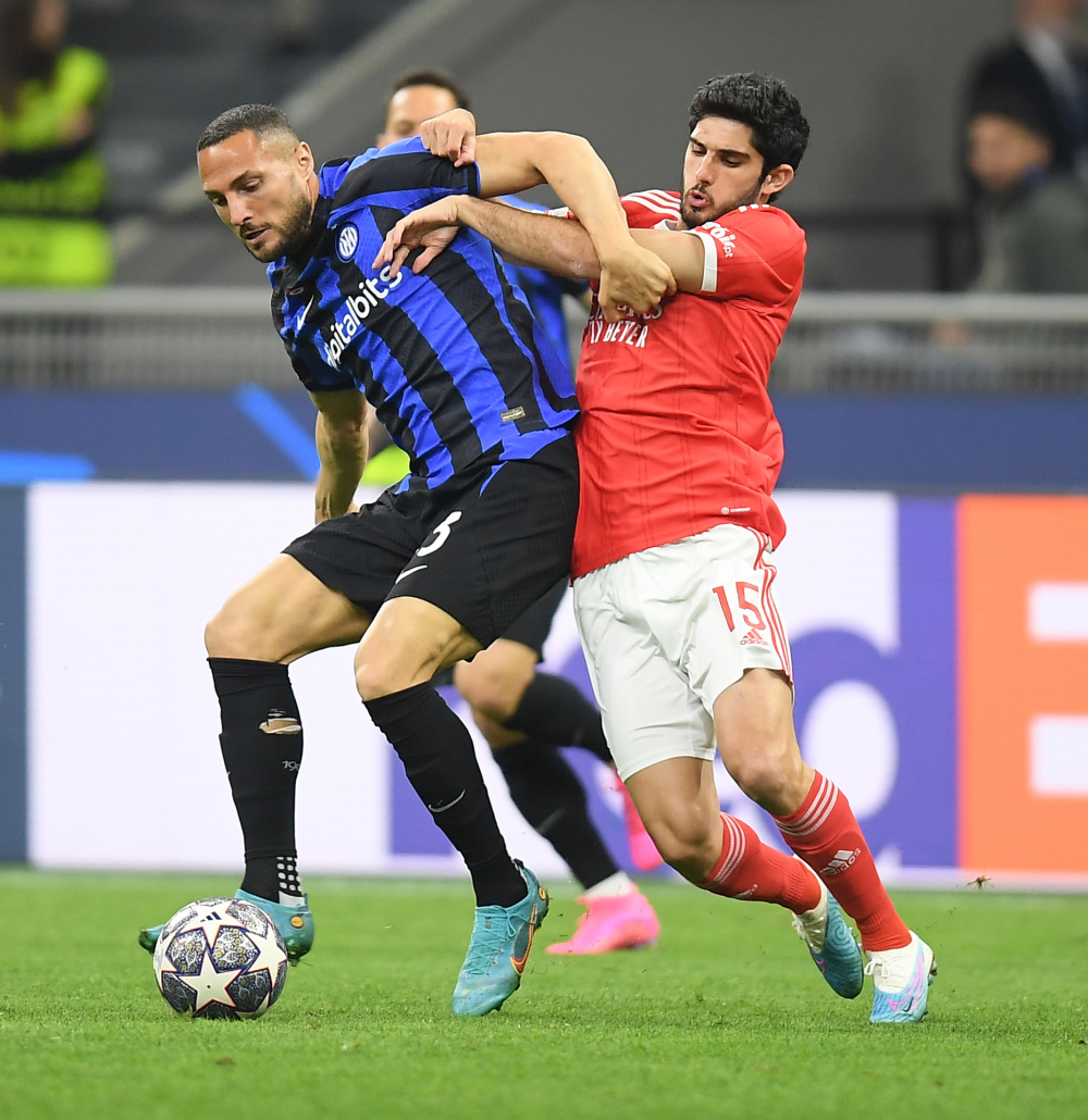 巴拉克谈廷贝尔进球：诺伊尔处理得不理想，他慢了一步（巴拉克评廷贝尔破门：诺伊尔处理欠佳，反应慢了一拍）