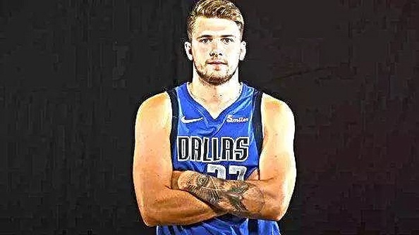 欧冠近11战打进12球，劳塔罗当选国米2-1凯拉特队内最佳球员（劳塔罗欧冠近11场斩12球，当选国米2-1凯拉特之战队内最佳）