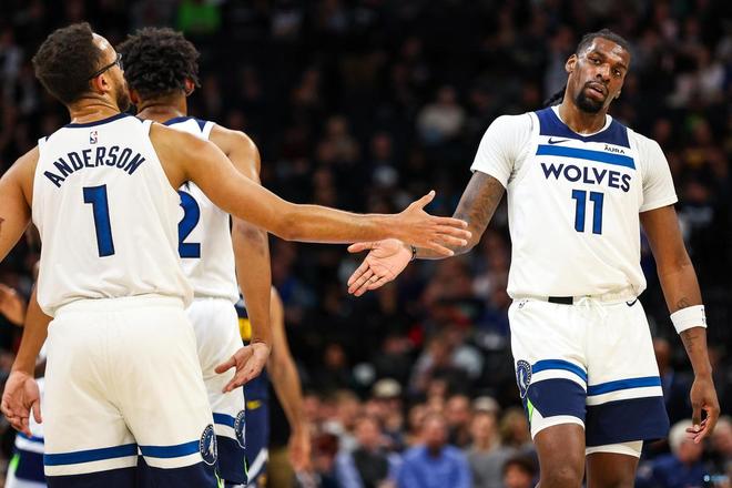 贾顺浩入围留英校友会杰出校友候选名单，12月6日举行颁奖礼（留英校友会杰出校友评选：贾顺浩跻身候选，颁奖礼12月6日举行）