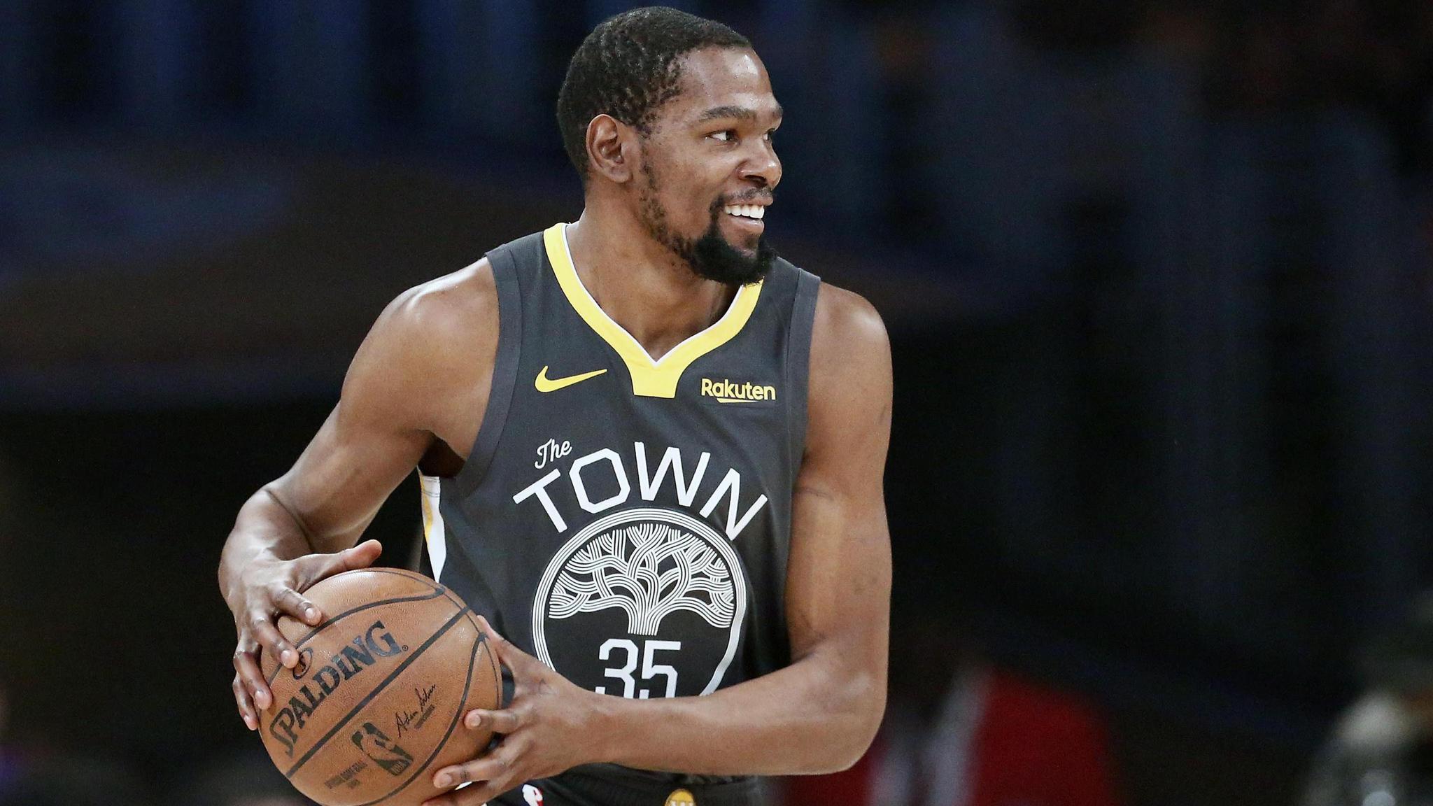 巴黎圣日耳成点球大战专家，恩里克时代4次点球大战全胜（恩里克治下巴黎点球大战4战全胜，堪称点球专家）