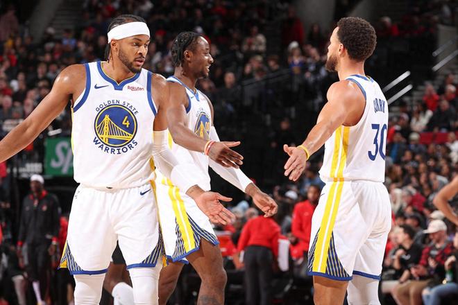 布朗：C罗不需要通过世界杯来证明什么，但大家希望看他捧杯（布朗：C罗无需靠世界杯证明自己，但球迷仍盼他捧起冠军奖杯）