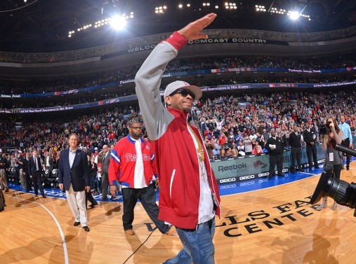 中超比赛焦点：山东泰山迎战上海申花,（中超焦点战：山东泰山对决上海申花）