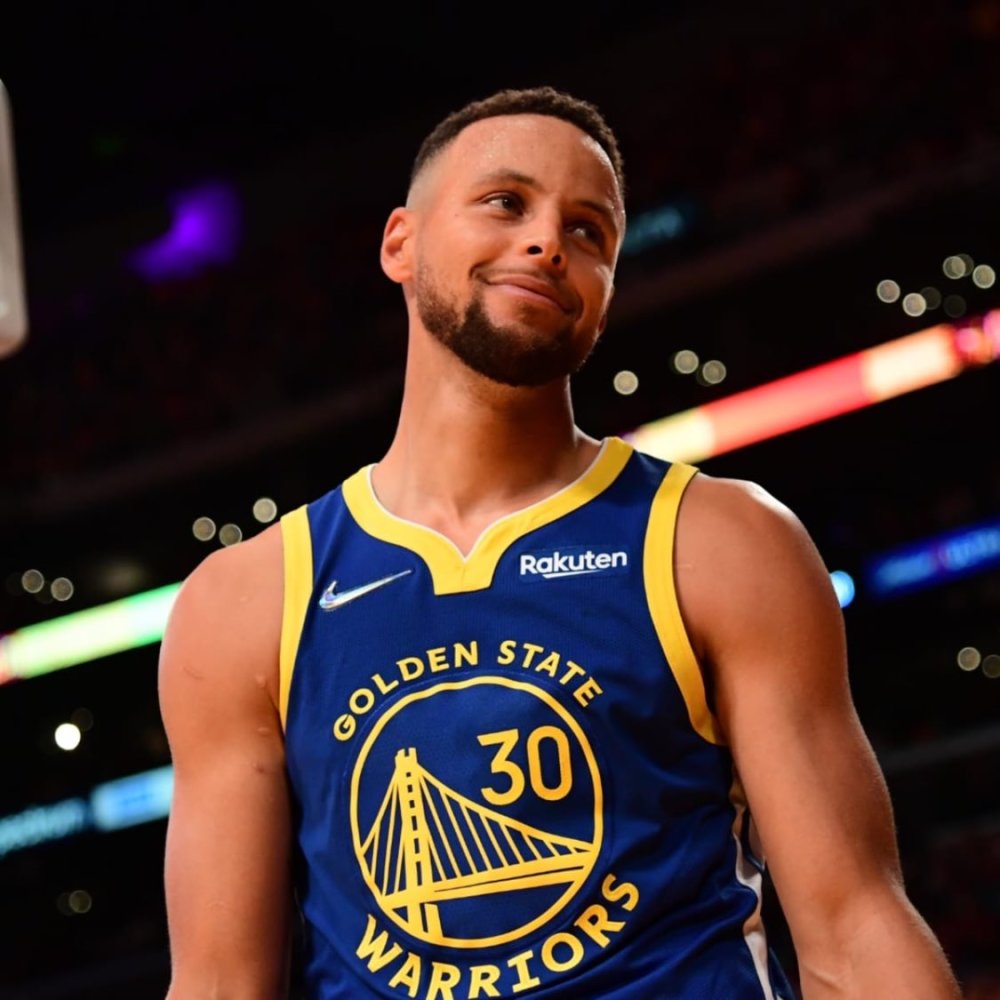 托尼：相较劳塔罗我更喜欢图拉姆，后者是意甲最强的中锋（托尼：我更看好图拉姆而非劳塔罗，他是当今意甲最强中锋）