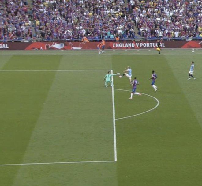 英超半场：福登开场闪击，格瓦迪奥尔破门，曼城2-0利兹联（英超半场战报：福登闪击、格瓦迪奥尔建功，曼城2-0领先利兹联）