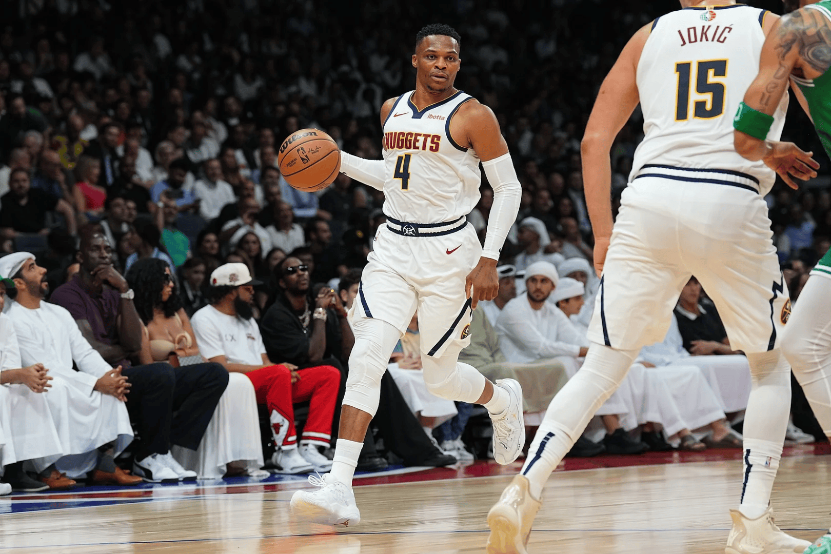 每体：已有323名巴萨会员转卖门票给法鹰球迷，这些票将作废（每体：查出323位巴萨会员向法鹰球迷转售球票，涉事门票将被取消）