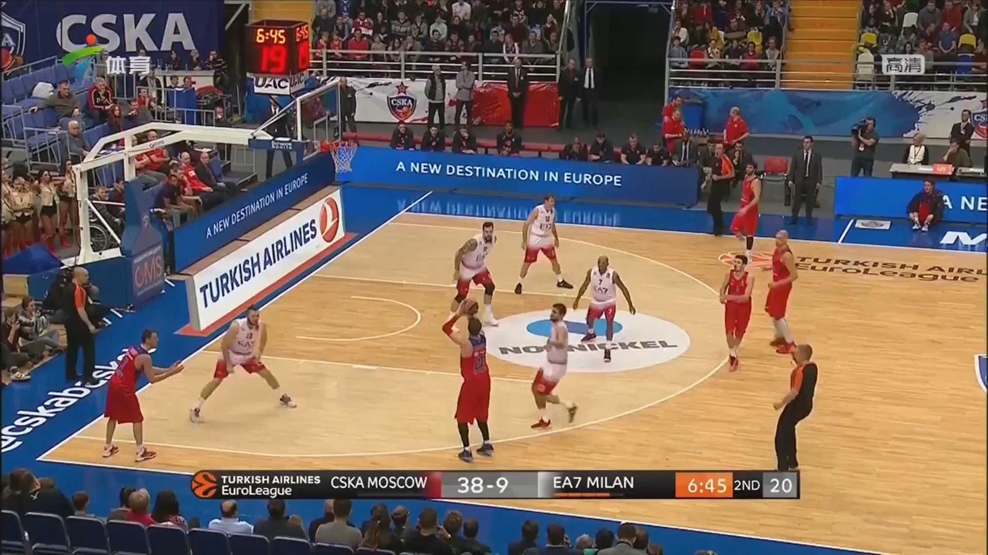 争议！NBA官宣威少假摔被罚款2000美元 球迷抱怨联盟太针对人（引发热议：NBA认定威少假摔罚款2000美元，球迷质疑联盟刻意针对）