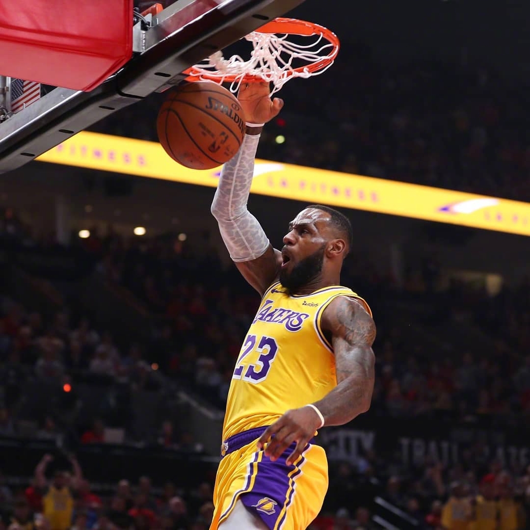 豪横！29岁全明星离开NBA，直接买下俱乐部转战SFC，生涯赚2.3亿（霸气转身！29岁全明星告别NBA，豪掷买下俱乐部投身SFC，生涯总收入达2.3亿）