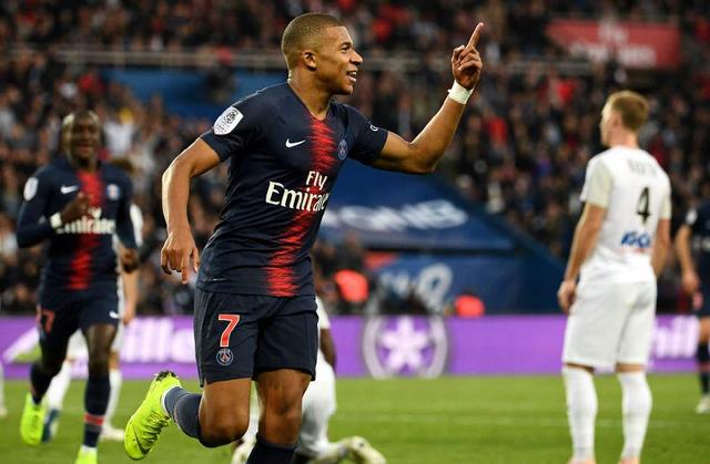 场均21.4分！队记：卡梅隆·托马斯已获准对抗并完全恢复队内训练（场均21.4分！球队记者：卡梅隆·托马斯获准参与对抗，已全面恢复队内合练）